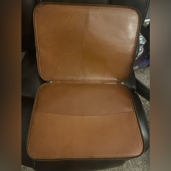 Authentic Vintage Louis Vuitton Cover - Picture 3 of 16